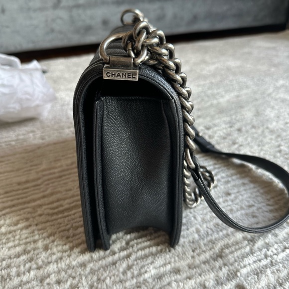 Navy Chanel boy bag. Caviar, chevron, PHW , new medium - Picture 5 of 7